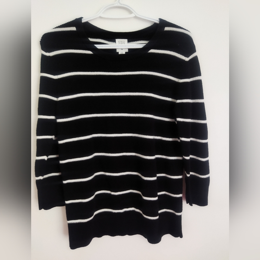 Round neck women's sweat-shirt excellent condition size L